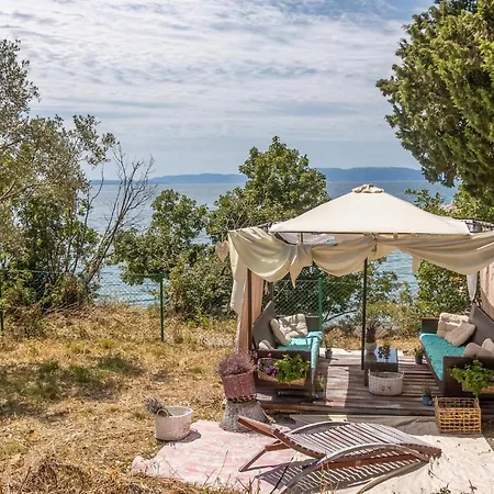 Awesome In Kostrena With House Sea View 度假居 *