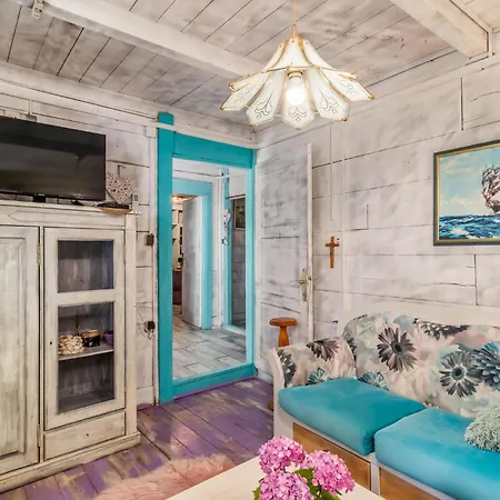 Awesome In Kostrena With House Sea View 度假居 *