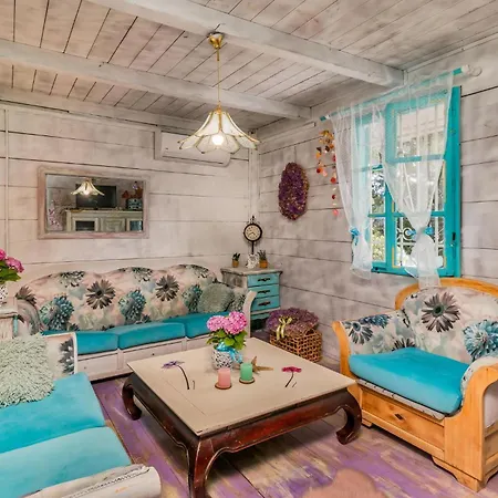 1 Bedroom Awesome In Crikvenica