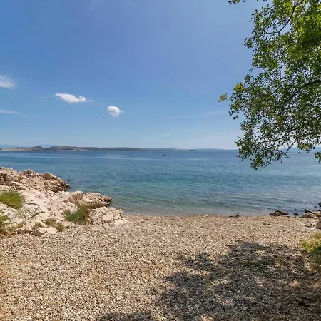 1 Bedroom Beautiful In Kostrena Rijeka