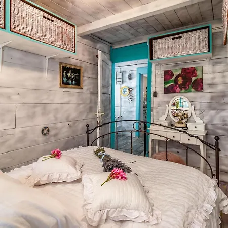 Awesome In Kostrena With House Sea View 度假居 *