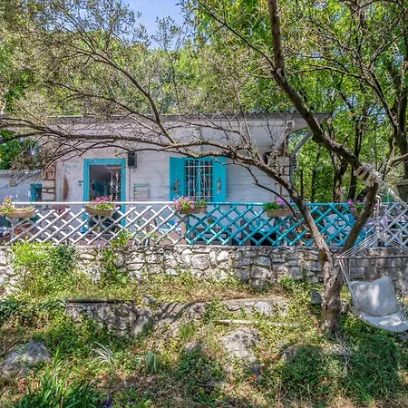 Awesome In Kostrena With House Sea View 度假居 *